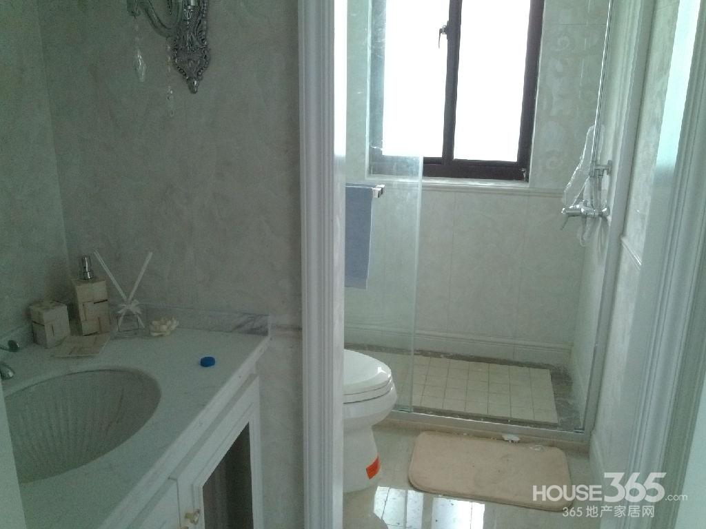 【南京本地大牌 红太阳地产 无税免佣金 不交中