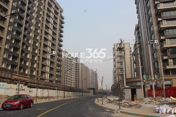 滨江金色黎明二期和三期实景图 2015年2月摄