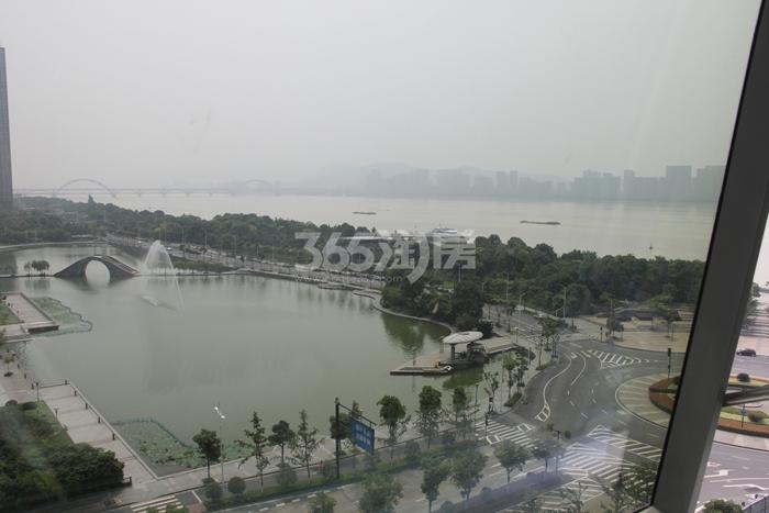 2015年6月下旬杭州印项目俯瞰周边