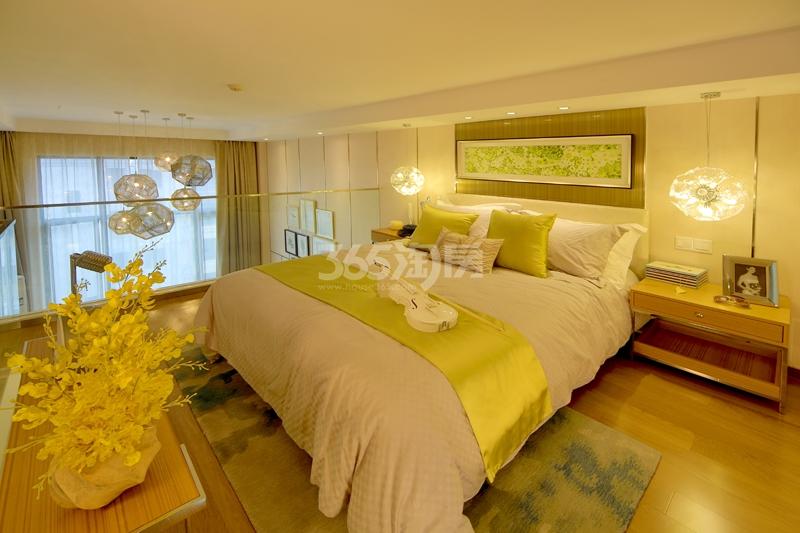 复地黄龙和山酒店式公寓样板房——卧室